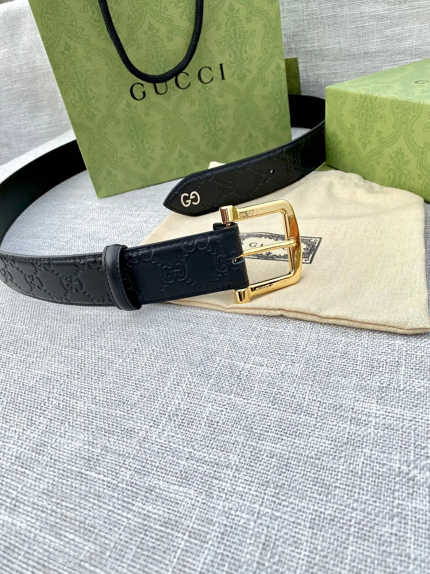 Gucci Double G Buckle Cowhide Belt Image 8 Gucci Double G Buckle Cowhide Belt Image 8