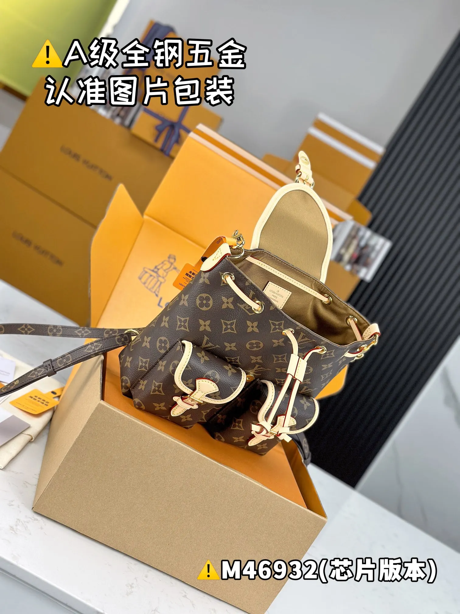 雙肩包 实用雙肩款