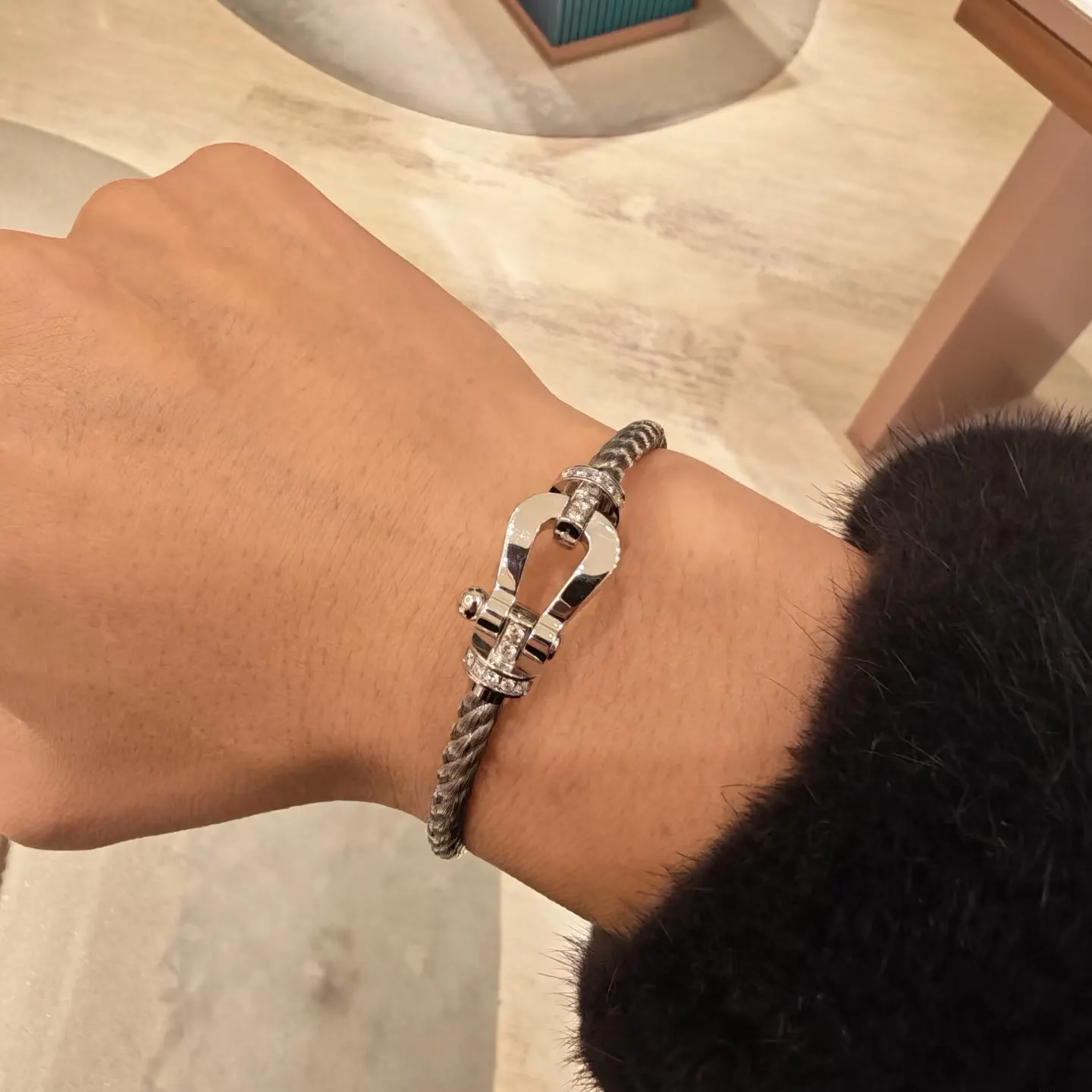 Hermes 玫瑰金 金色 银色 红色 手链 日常叠戴款