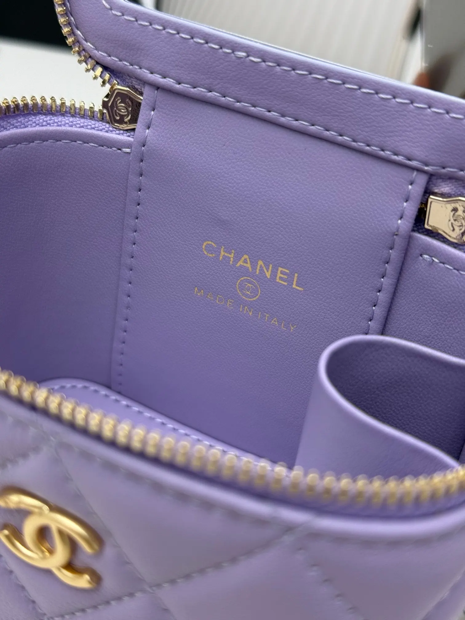 CHANEL 金色 羊皮 鏈條包 精致鏈條款(數字9) CHANEL 金色 羊皮 鏈條包 精致鏈條款(數字9)