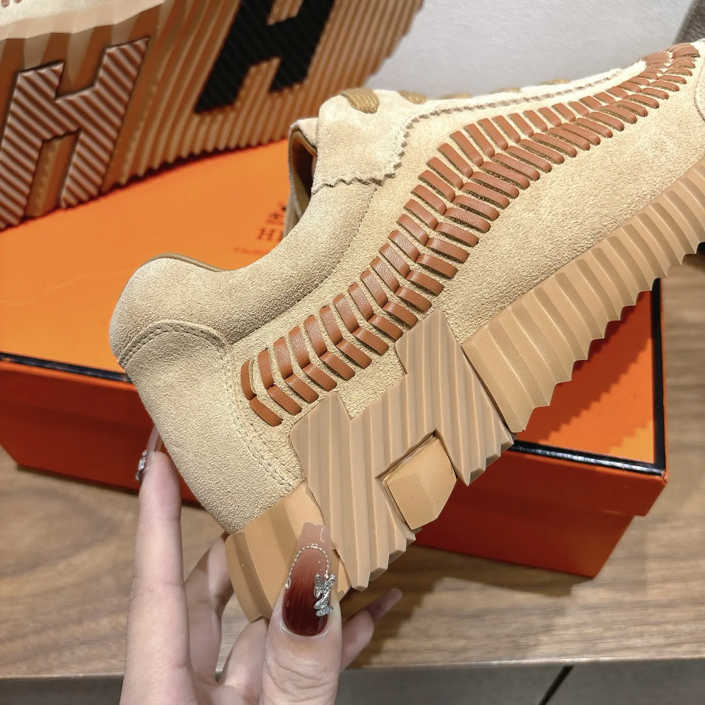 Hermès SS 运动鞋
