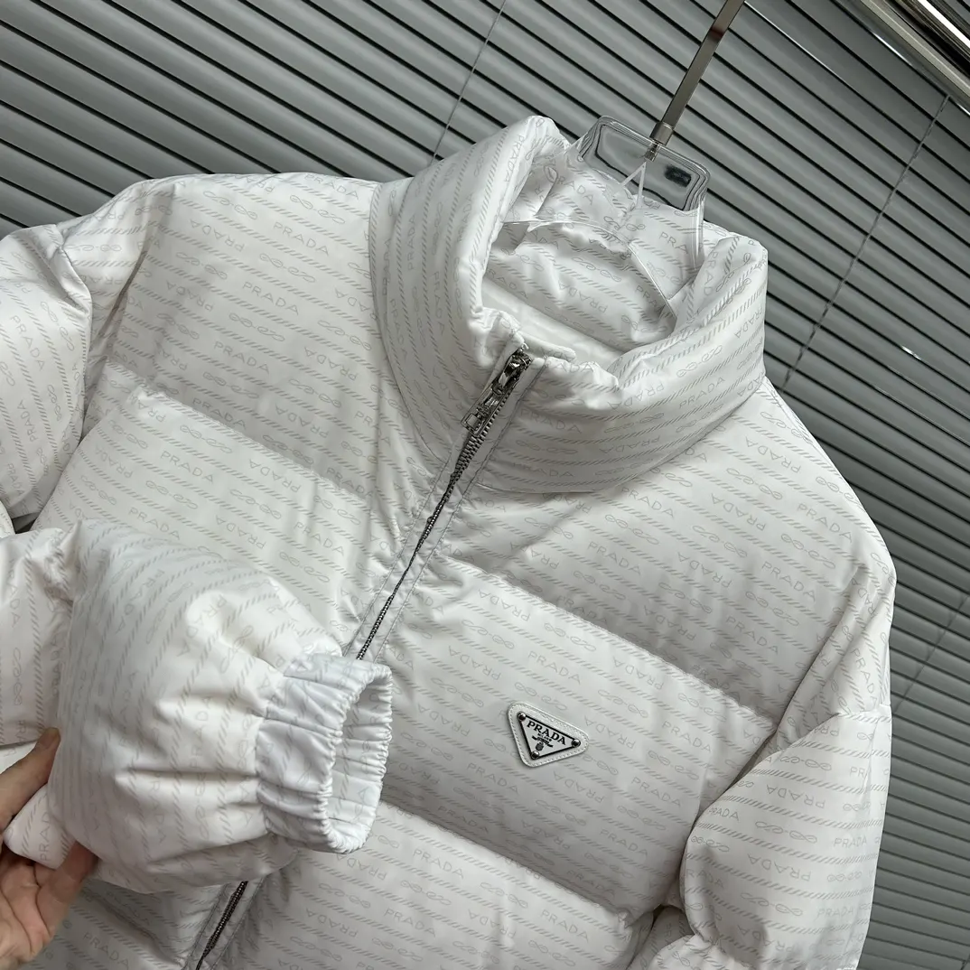 Prada 外套 通勤休闲