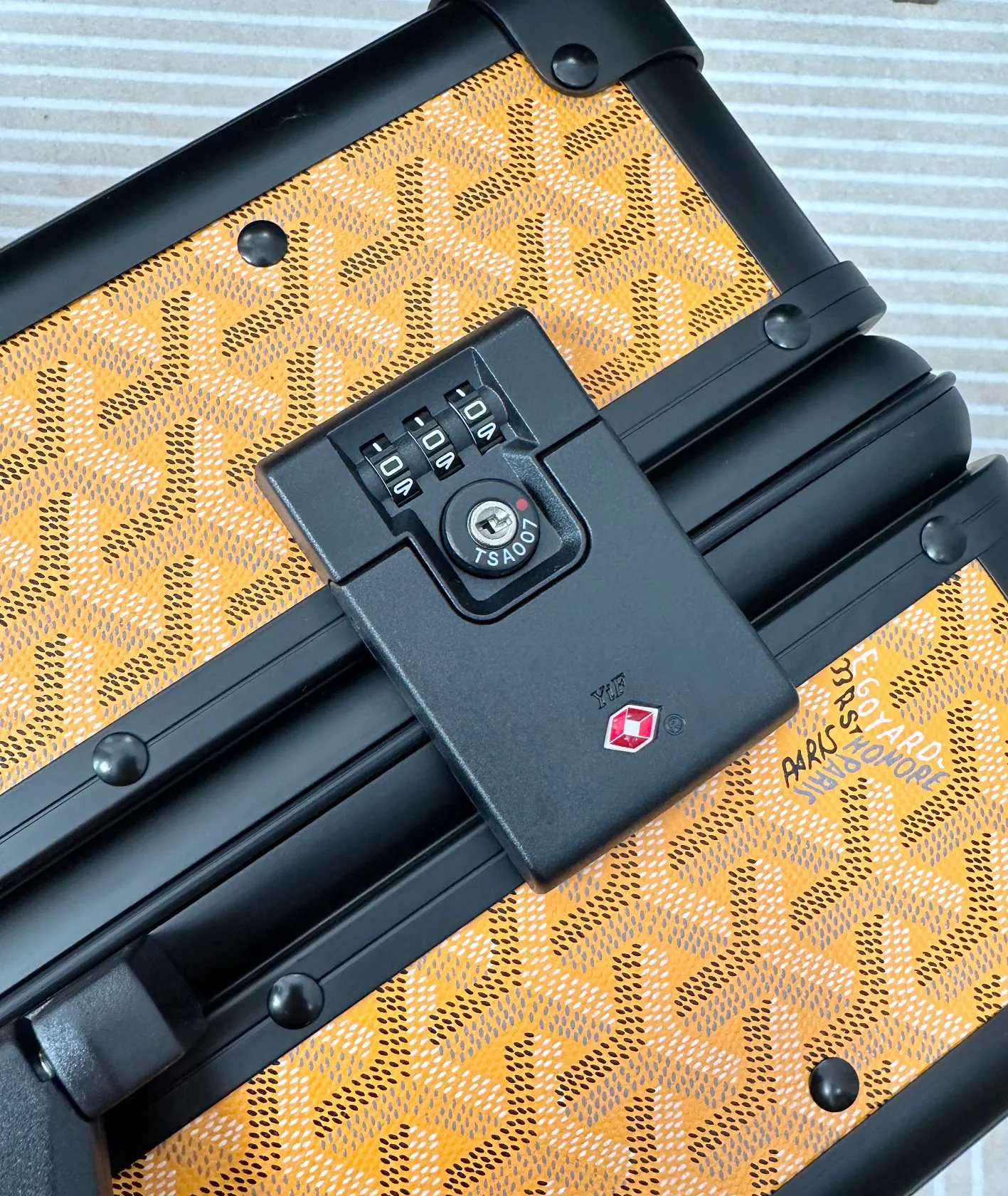Goyard 戈雅 行李箱 拉杆箱 時尚新宠 復古形的 旅行拉杆款 輕便出行款