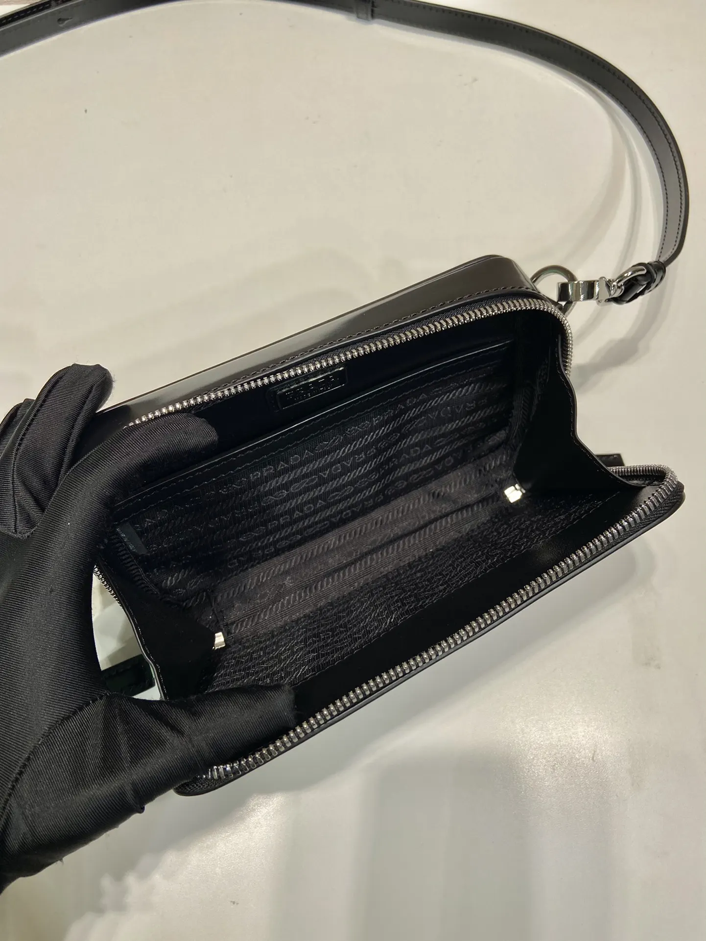 Crossbody Bag Lightweight Image 9 Crossbody Bag Lightweight Image 9