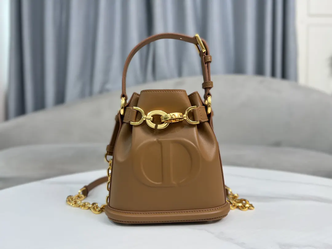 Dior 棕色 皮革 水桶包