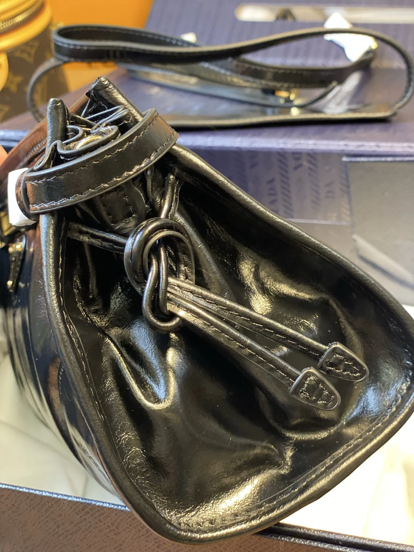 PRADA 手提包 日常通勤款