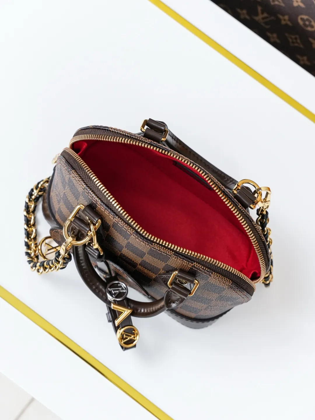 Louis Vuitton Top Handle Bag Image 9 Louis Vuitton Top Handle Bag Image 9