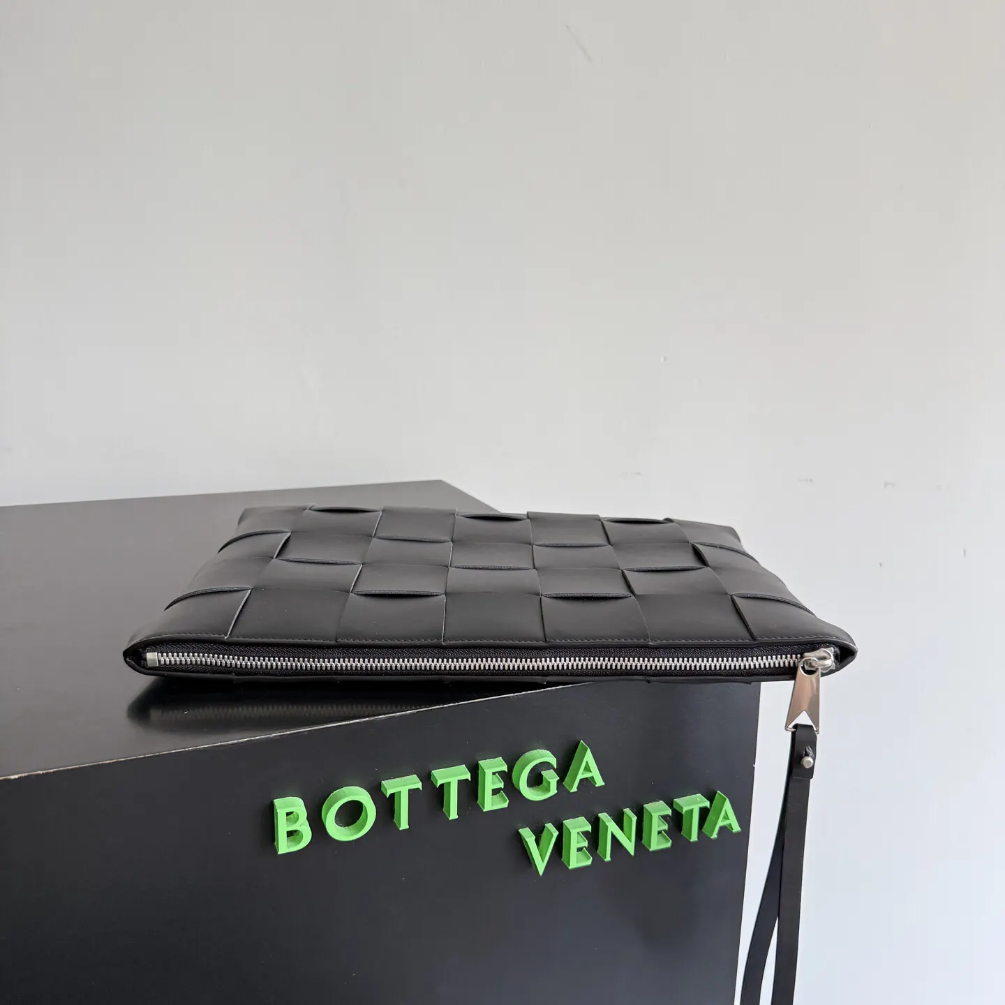 Bottega Veneta 小牛皮 手拿包 精致手拿款
