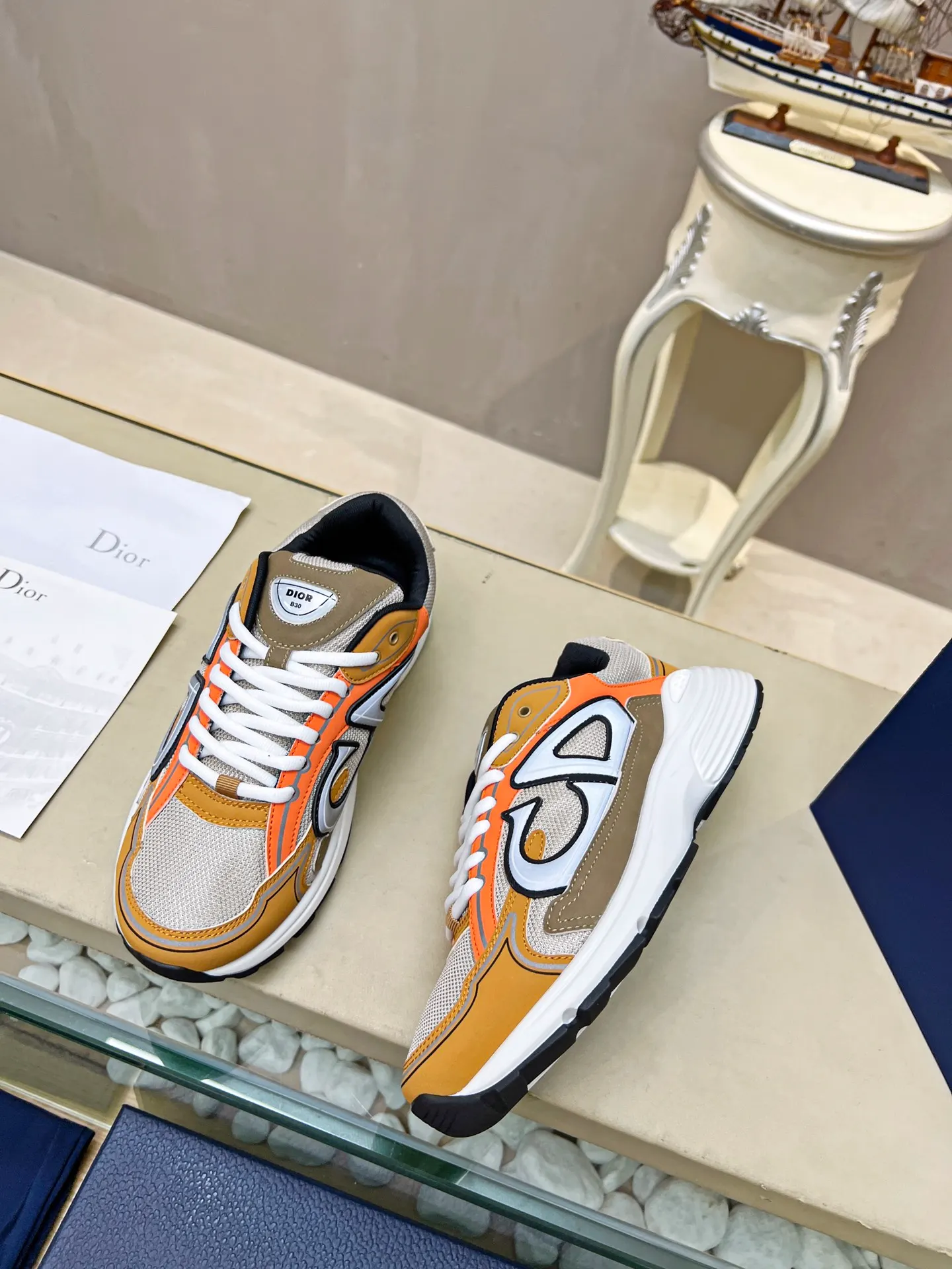 Dior B30 黑色 运动鞋(數字3) Dior B30 黑色 运动鞋(數字3)