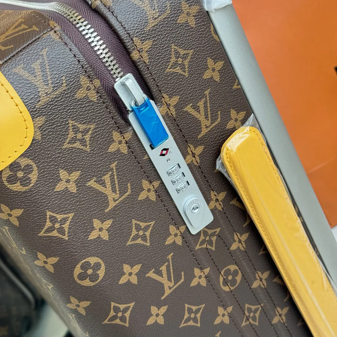 LV 棕色 老花 帆布 | 版 登机行李箱 四轮 旅行拉杆款 輕便出行款(數字9) LV 棕色 老花 帆布 | 版 登机行李箱 四轮 旅行拉杆款 輕便出行款(數字9)