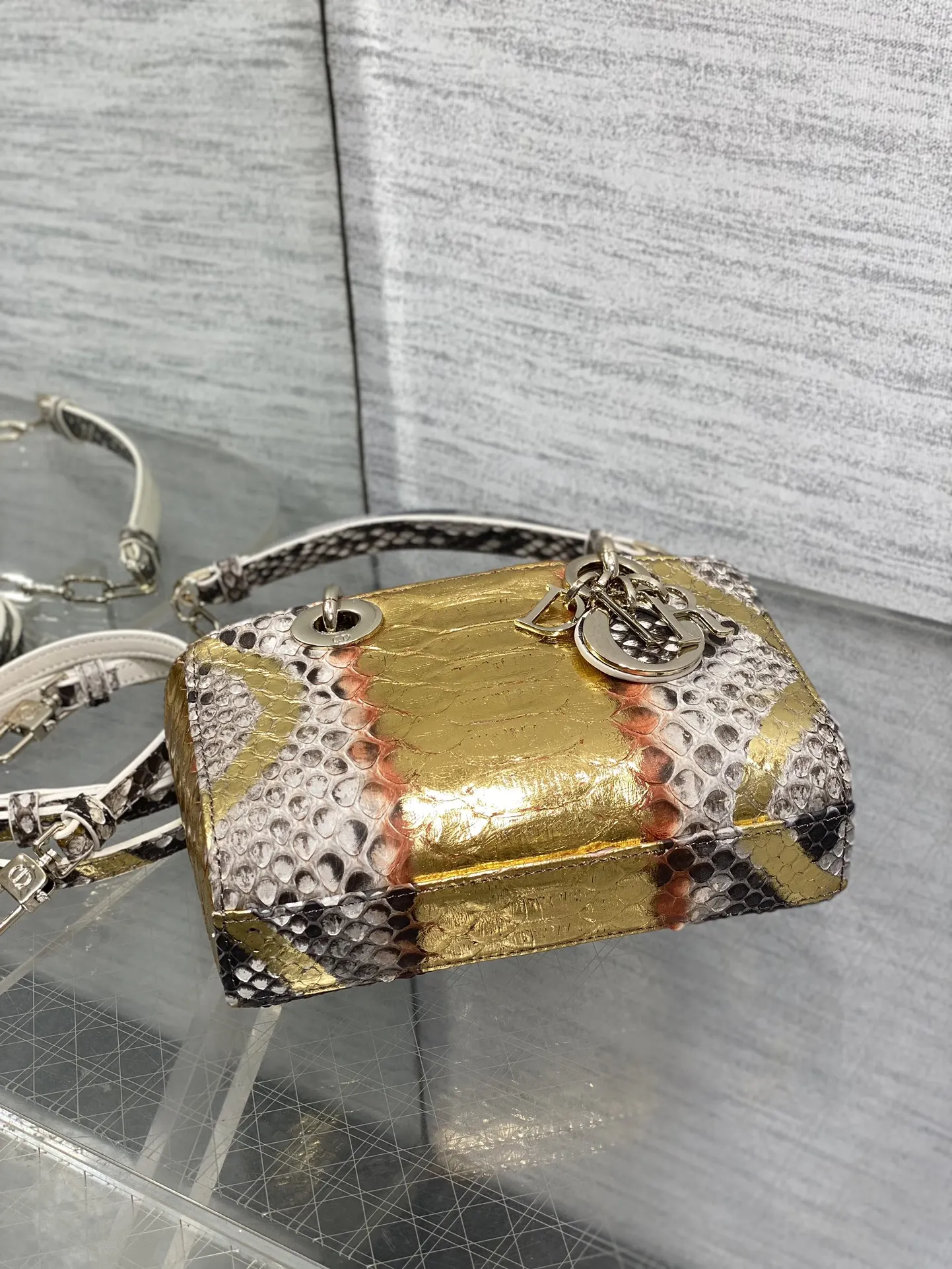 Dior 进口 蛇皮横款戴妃包 Lady横版戴妃珍稀 手提包 通勤手提款