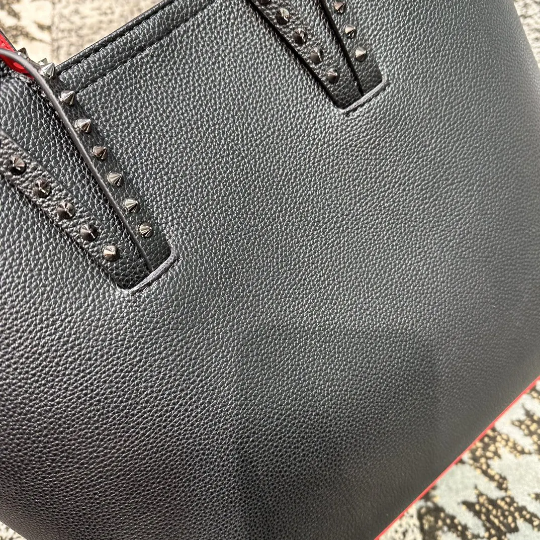 黑色 紅色 牛皮 Christian Louboutin黑色铆钉托特 托特包 大容量托特款