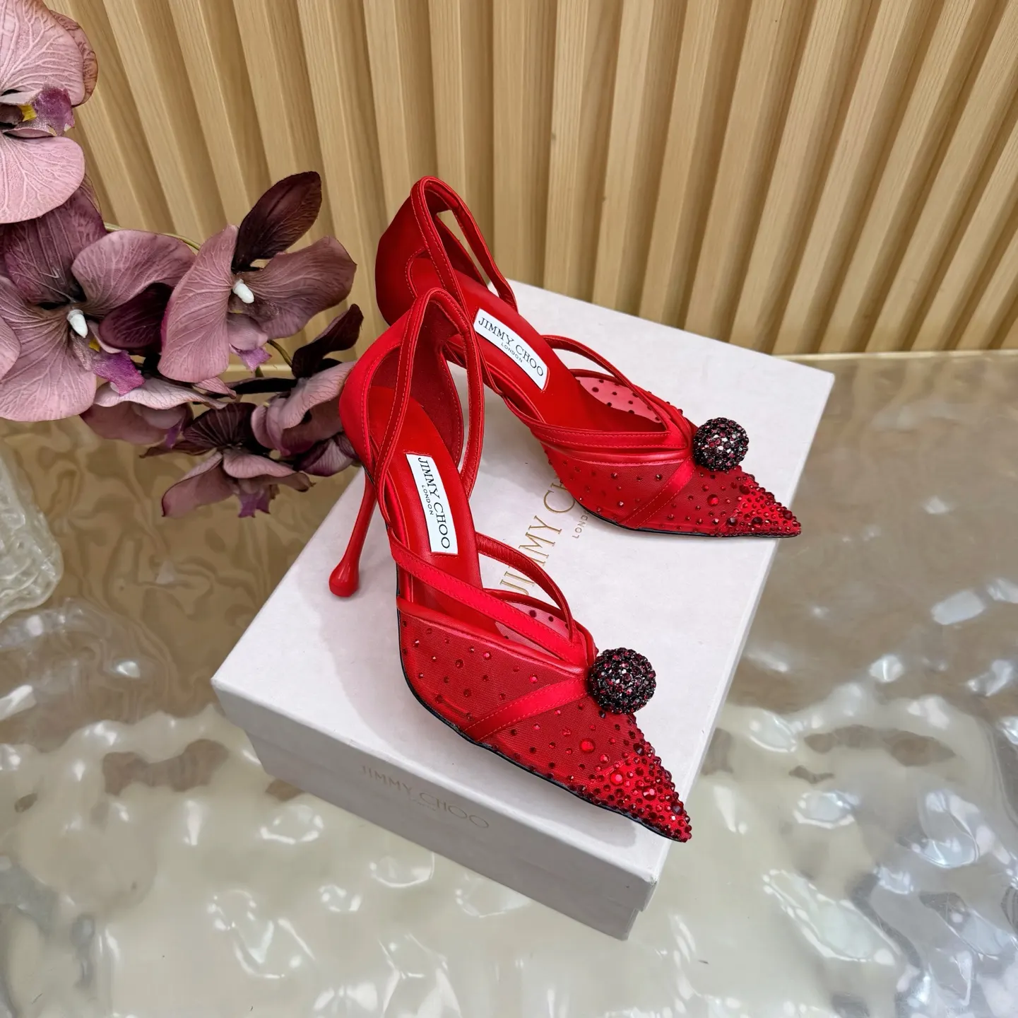Jimmy Choo 運動鞋 休閒百搭款(數字2) Jimmy Choo 運動鞋 休閒百搭款(數字2)