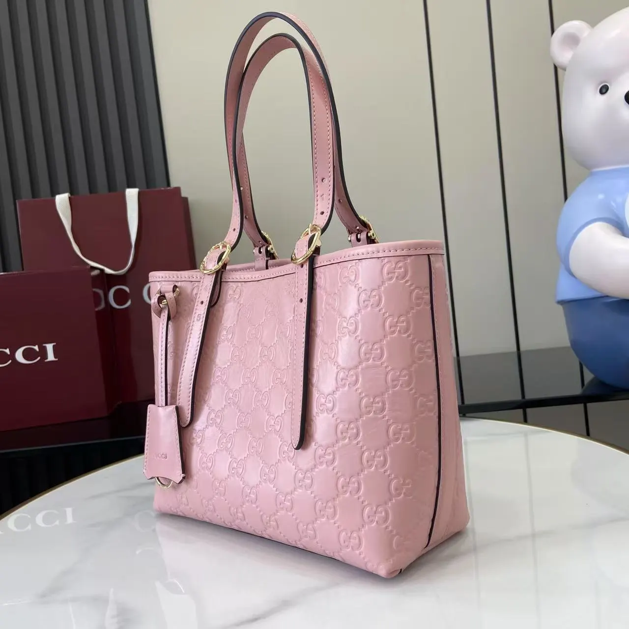 Gucci GG Emblem 粉色 金色 皮革 托特包 大容量托特款