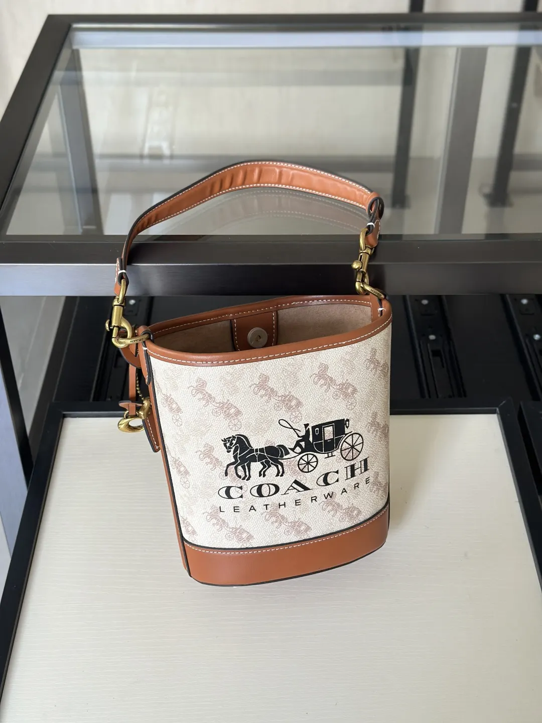Coach 牛皮 雙肩包 实用雙肩款