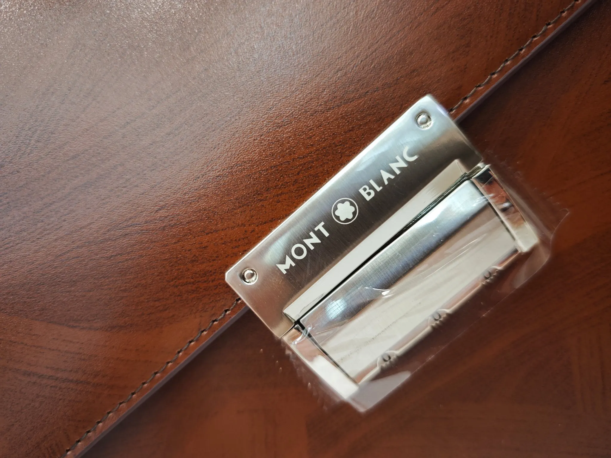 Brown Briefcase Business Commuter Leather