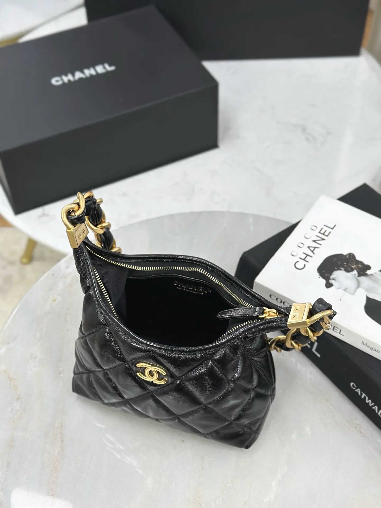 Chanel Oil Wax Sheepskin Hobo Underarm Bag One Shoulder Back