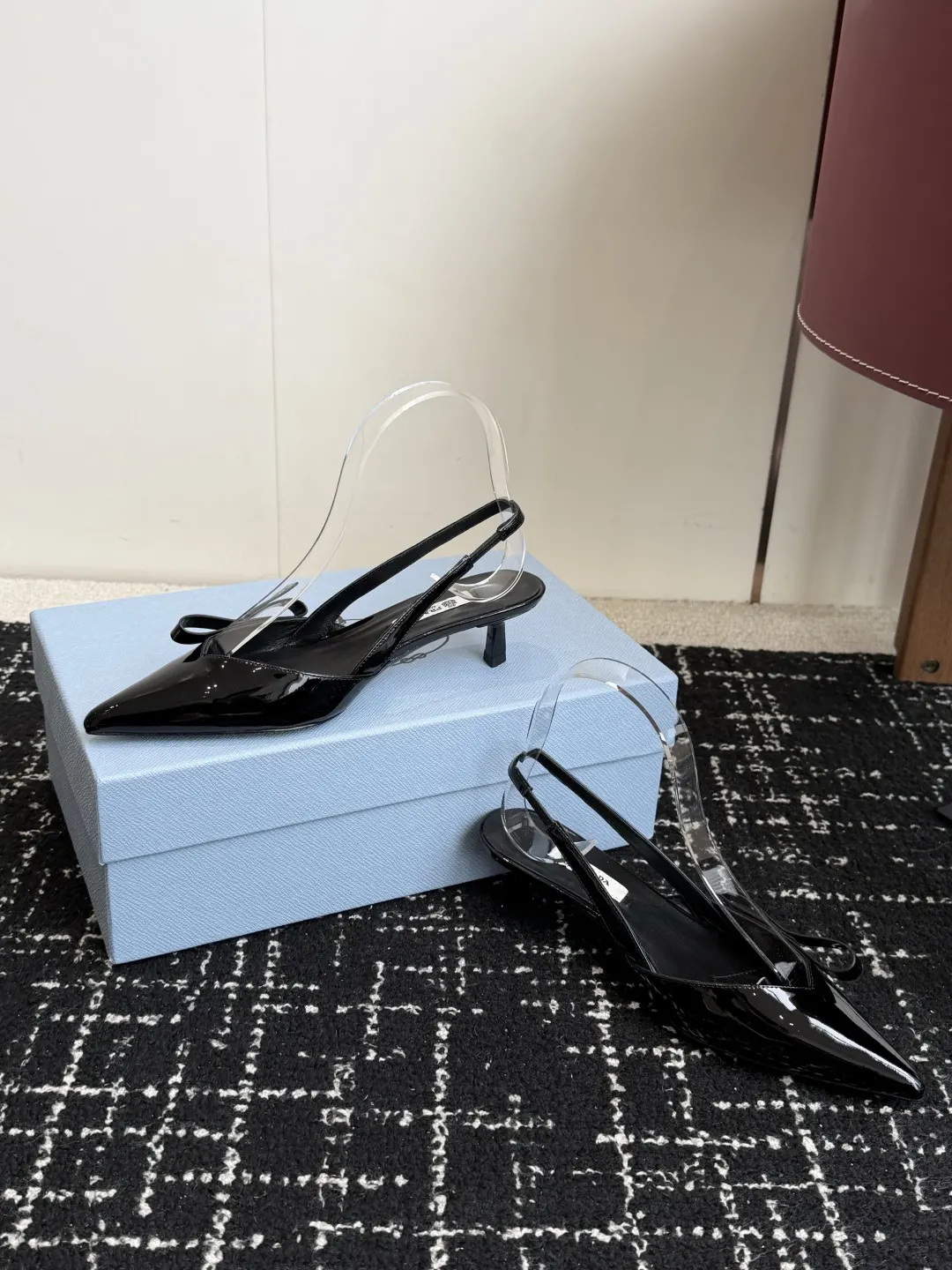 Prada 黑色 高跟鞋