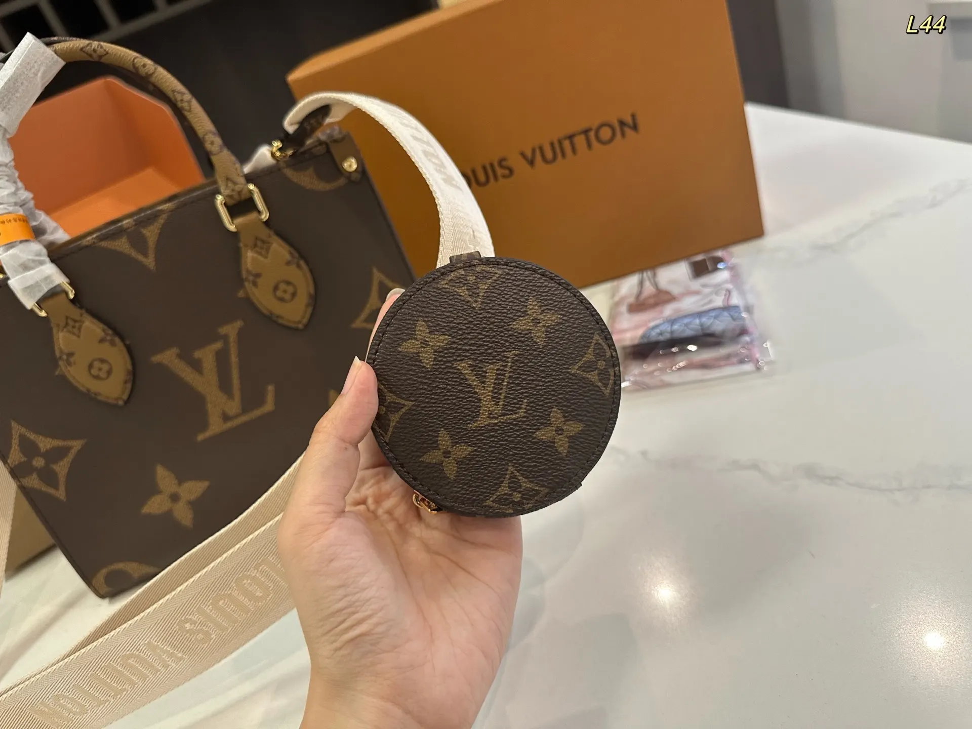 LV 托特包 大容量托特款