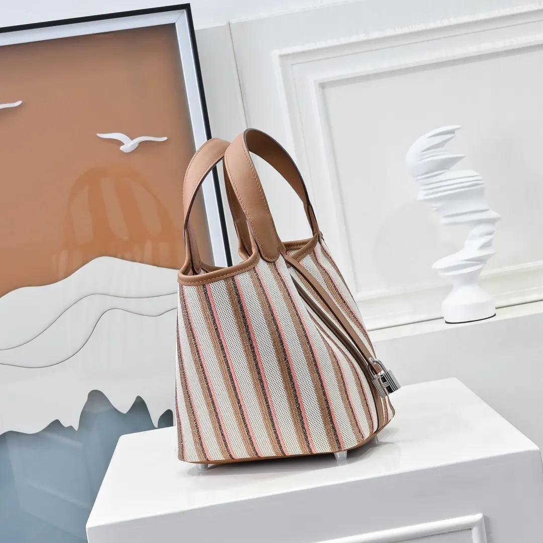 Hermès Picotin Swift小牛皮 水桶包