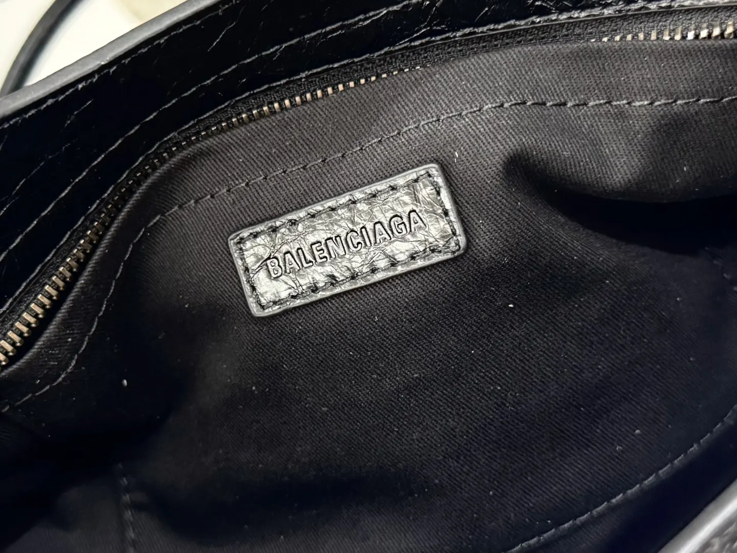 Balenciaga City Le 黑色 卫衣