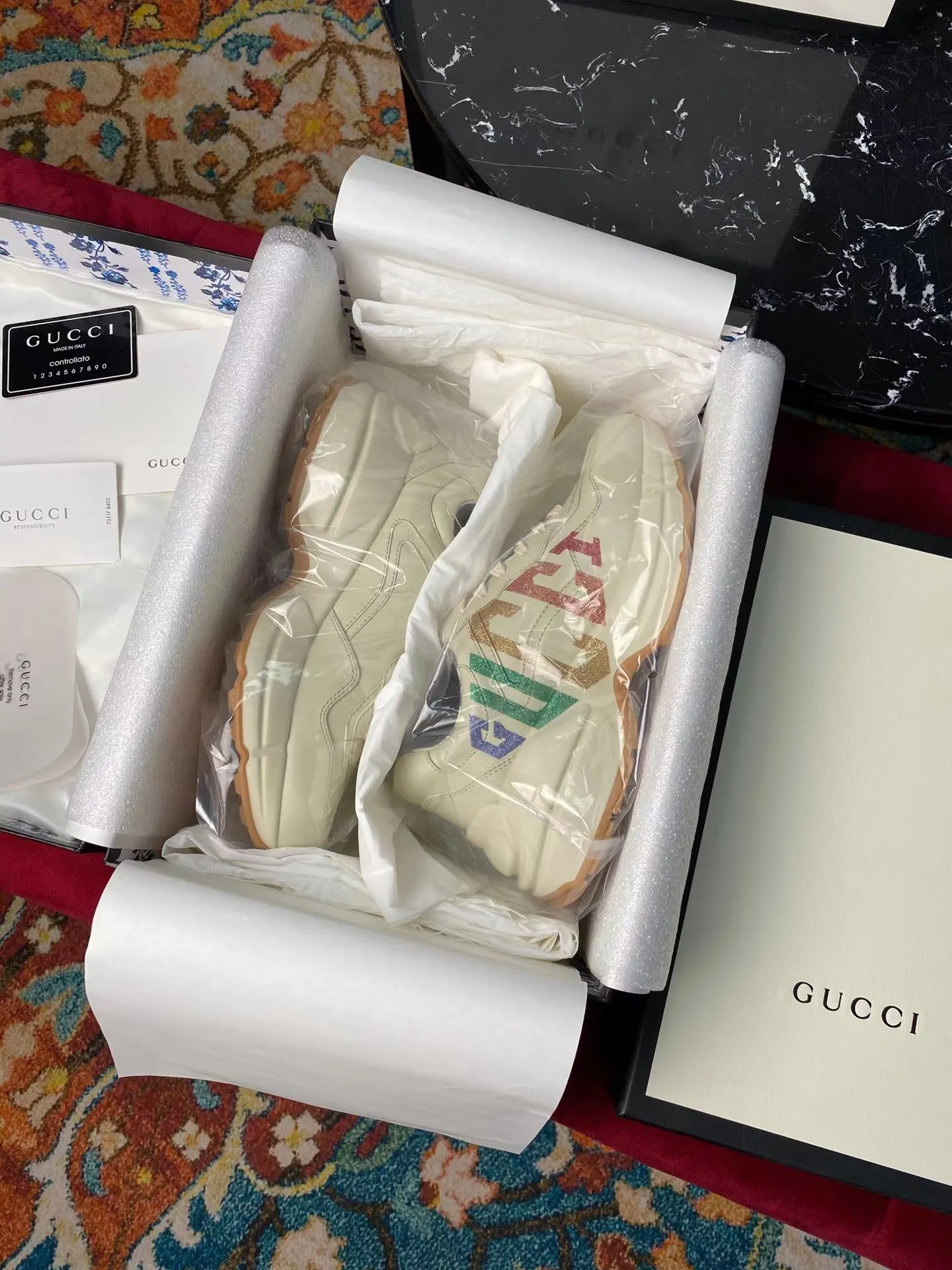Gucci Logo休闲运动鞋