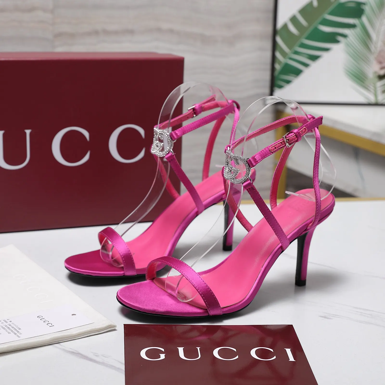 Gucci 高跟鞋