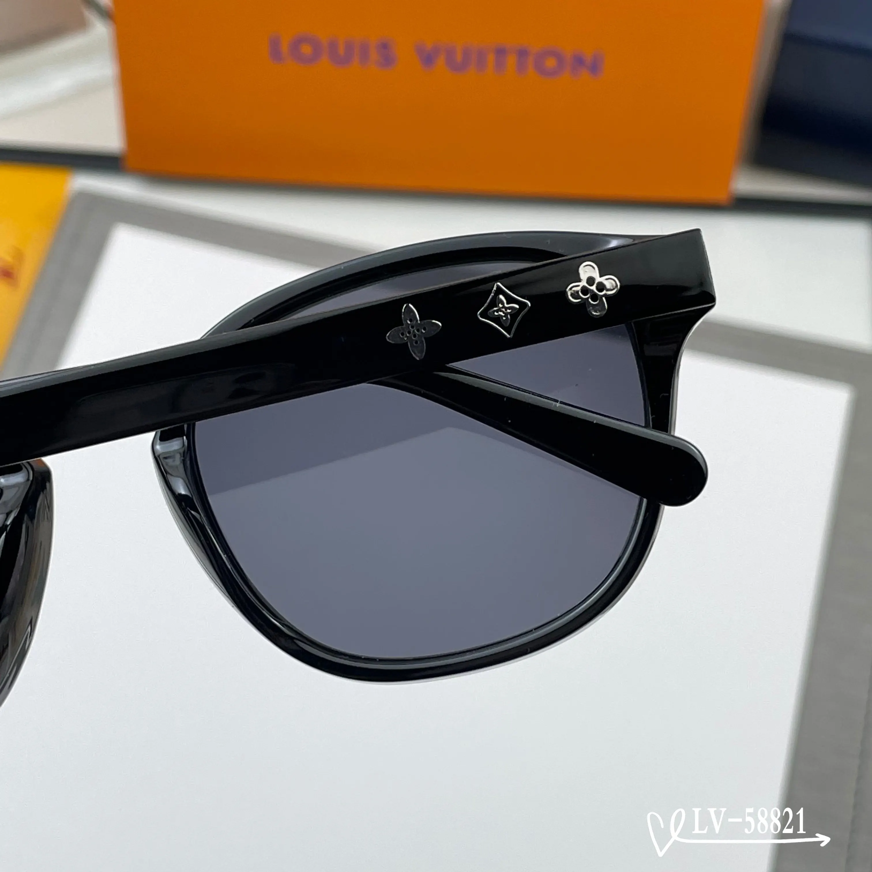 LV 墨镜 時尚防晒款