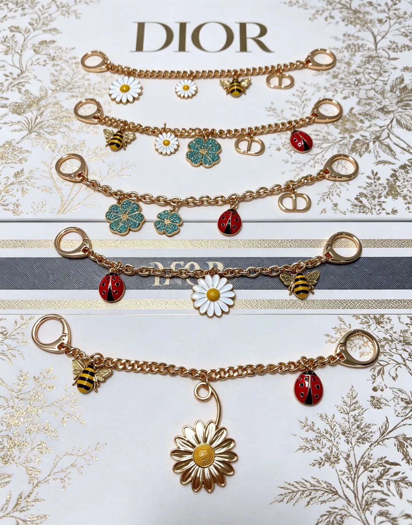 Dior Lady Dior 金色 吊坠