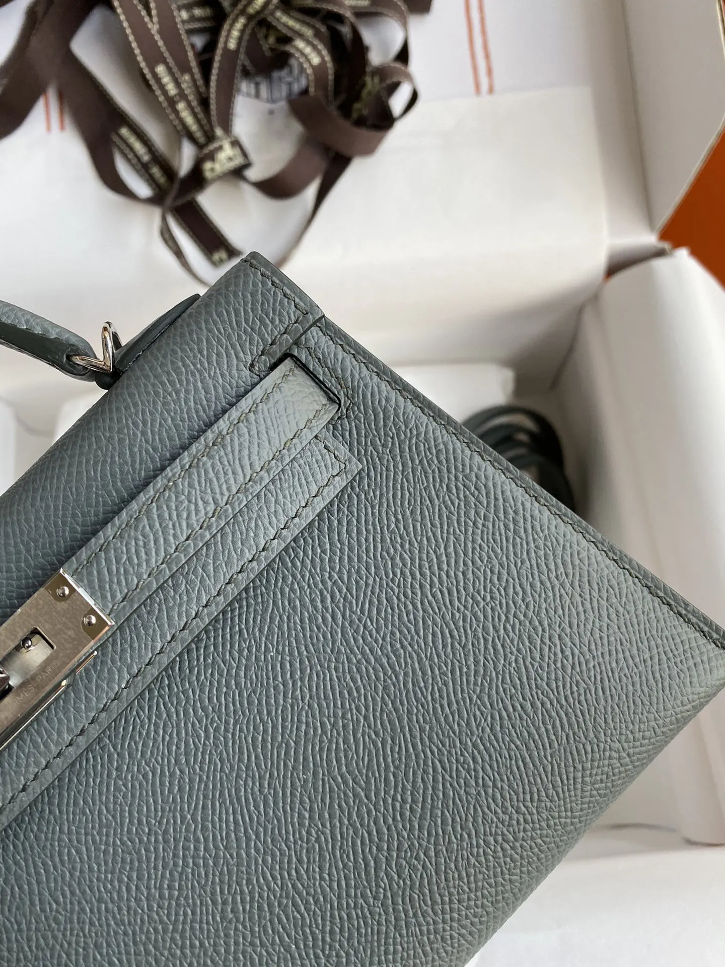Kelly 二代Mini Epsom皮 杏仁綠 銀扣 手提包 通勤手提款
