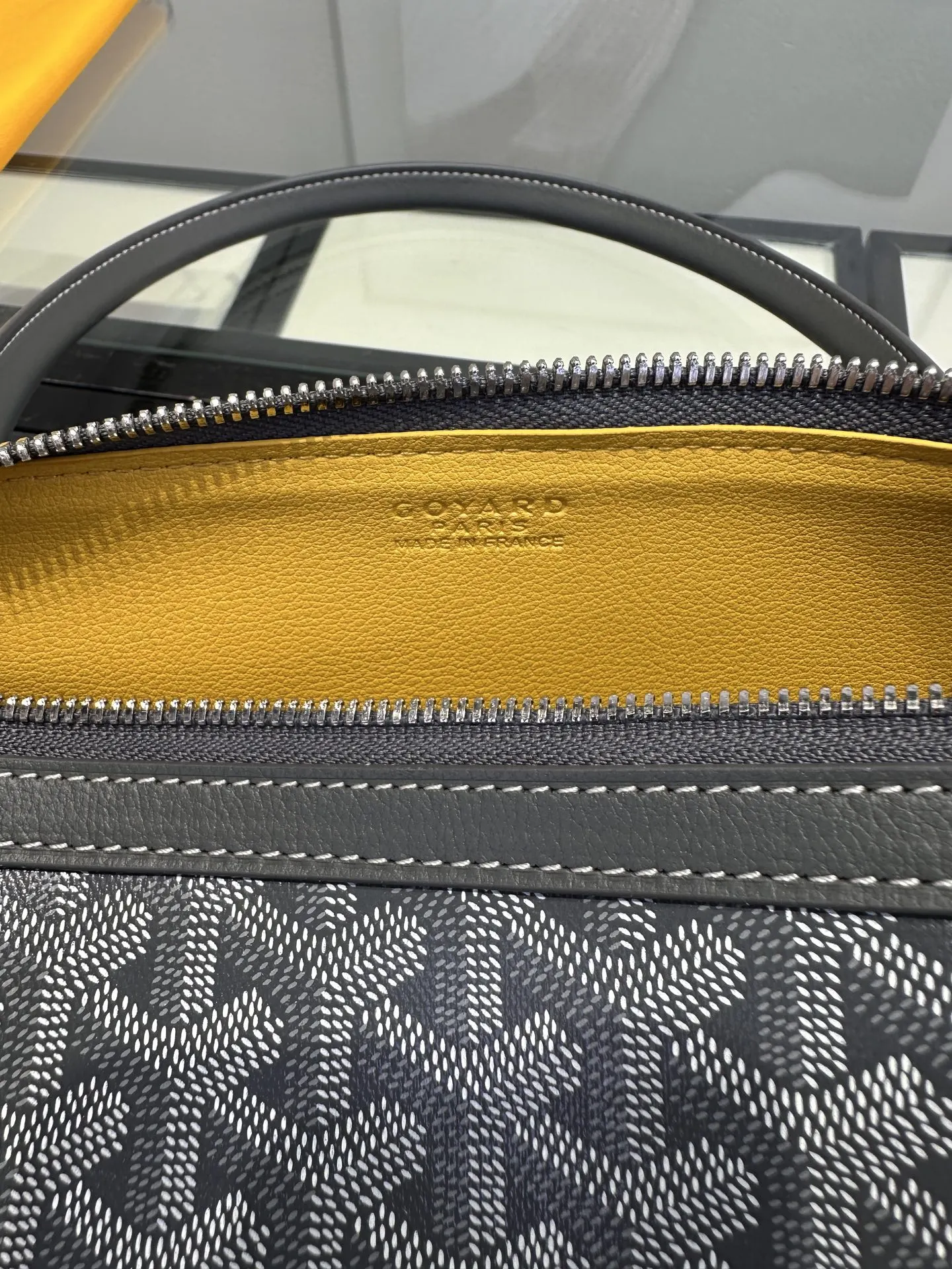 Goyard 灰色 手提随性 腋下时髦 轻松适 通勤约会各种场合 腋下包 复古腋下背款