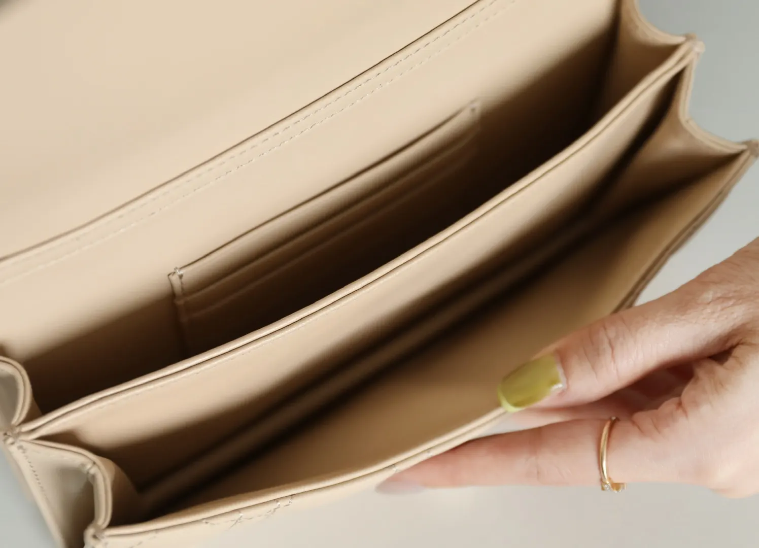 Dior Cannage Chain Bag Beige Image 9 Dior Cannage Chain Bag Beige Image 9