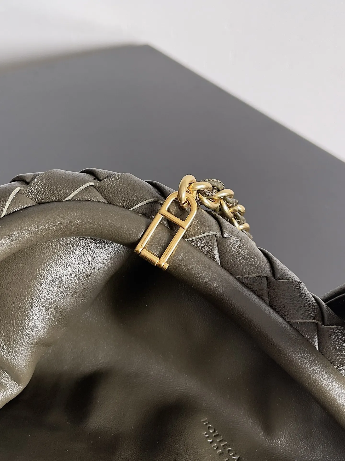 Bottega Veneta 链条包 精致链条款