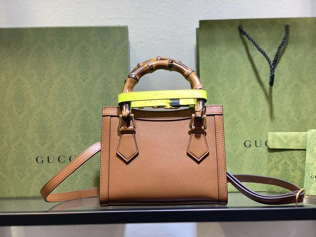 Gucci 麂皮 Diana竹节迷你托特包 材 大容量托特款