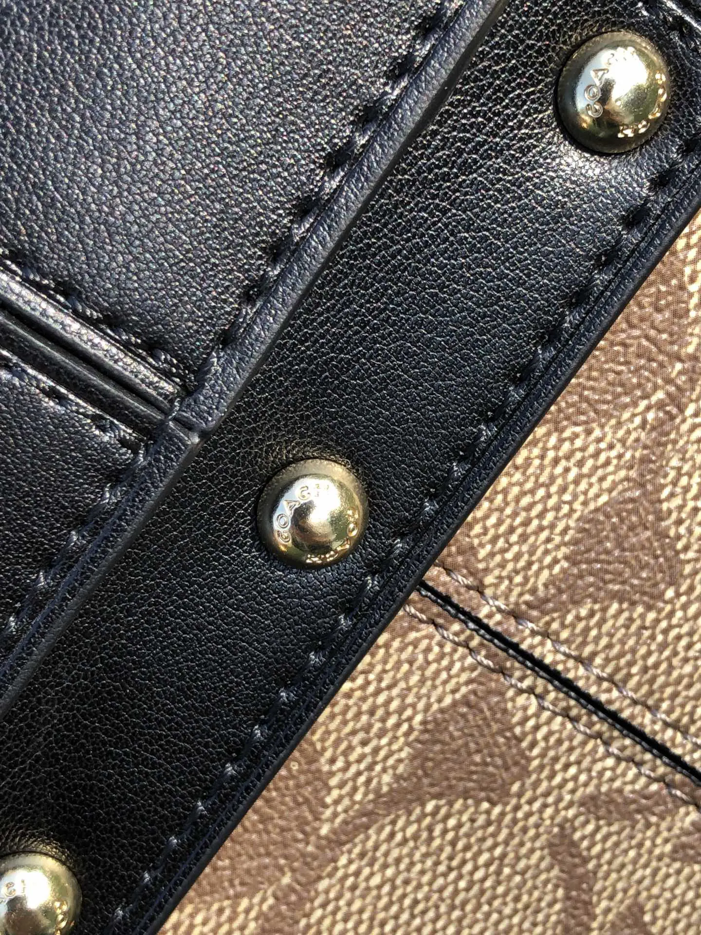 Monogram Cosmetic Pouch Premium Leather Image 9 Monogram Cosmetic Pouch Premium Leather Image 9