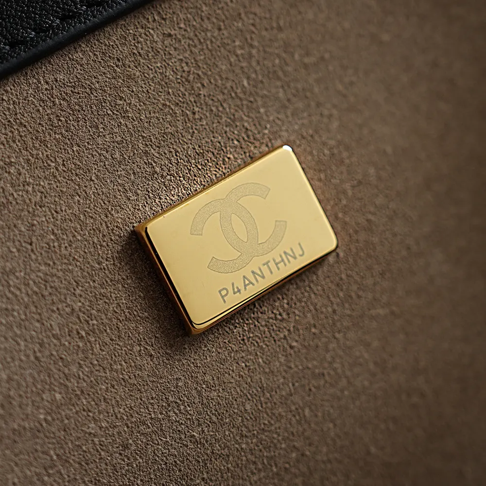 CHANEL 牛皮 托特包 大容量托特款(數字9) CHANEL 牛皮 托特包 大容量托特款(數字9)