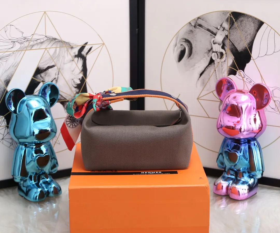 帆布 Trousse Bride Brace 官方名字 化妆包 便携收纳款