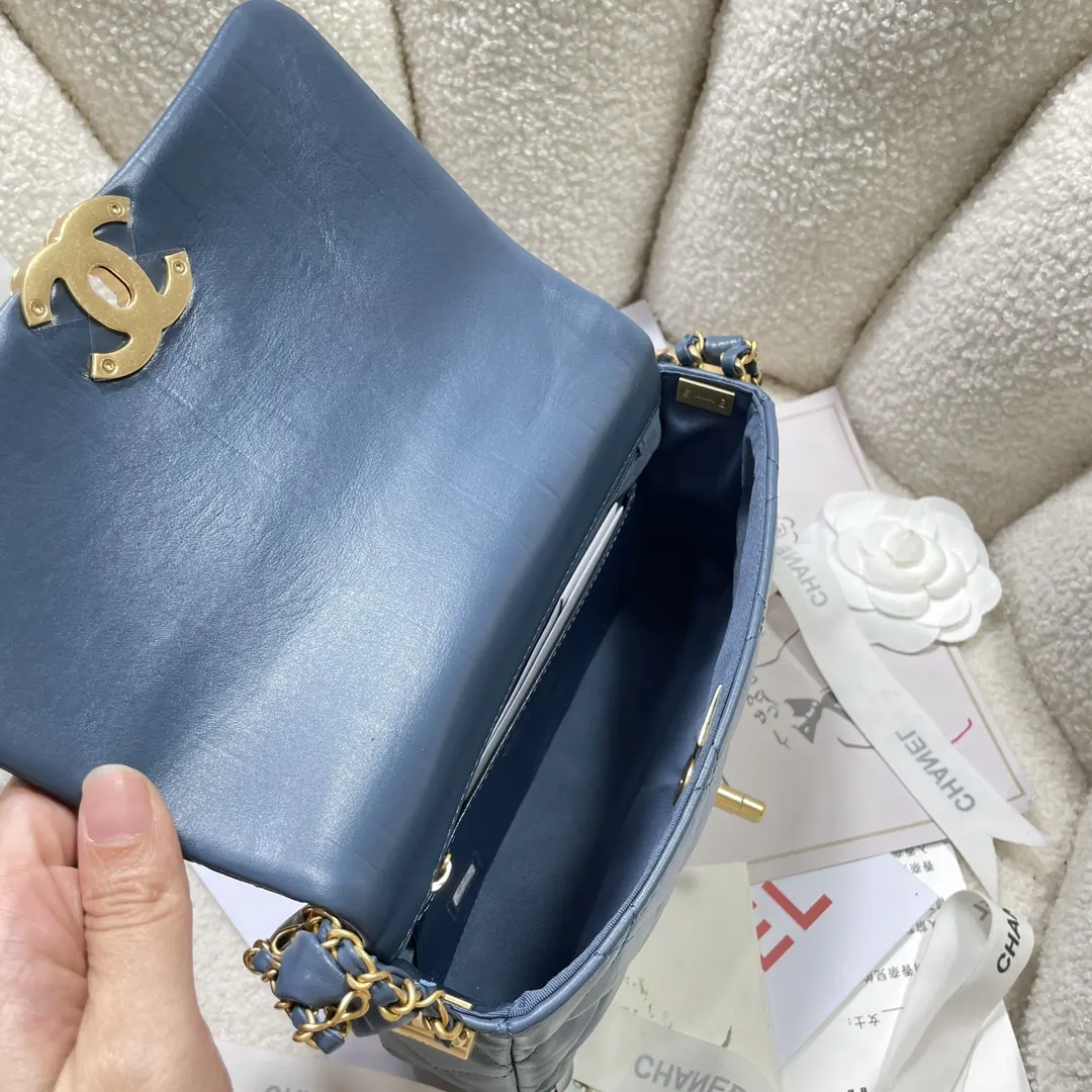 Hobo Shoulder Bag Vintage Leather Image 9 Hobo Shoulder Bag Vintage Leather Image 9