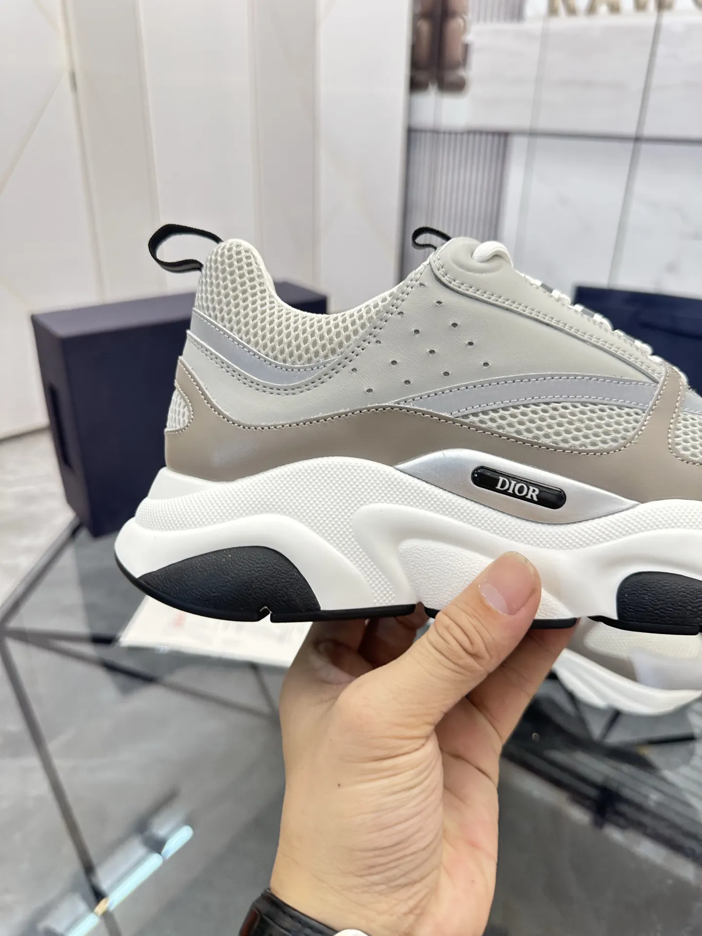 Dior B22 米白色牛皮休闲鞋 低帮