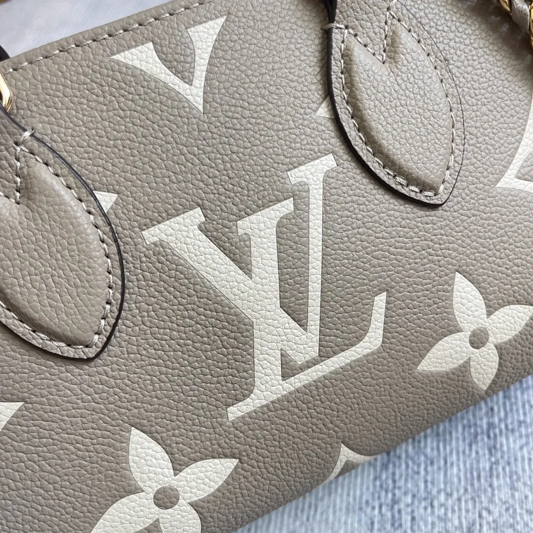 Black Gray Chain Bag