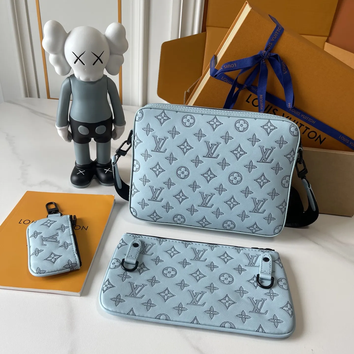 LV 浅藍色压纹鏈條小方包 手提款｜ORBUYBAG 嵐奢包高端時尚精品