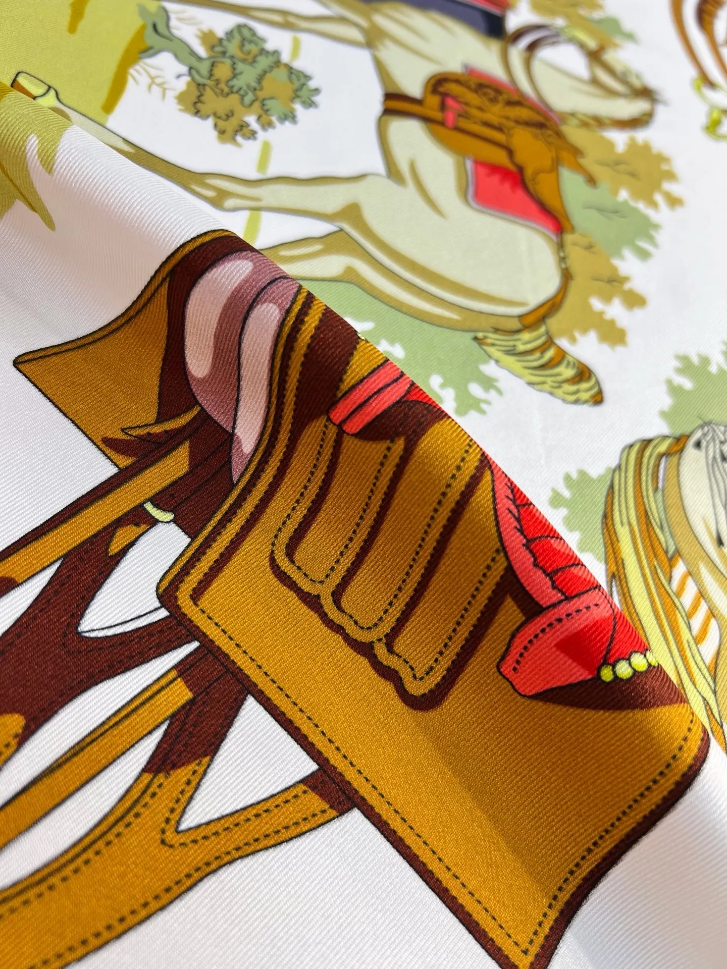 Hermès 丝巾 精致配饰