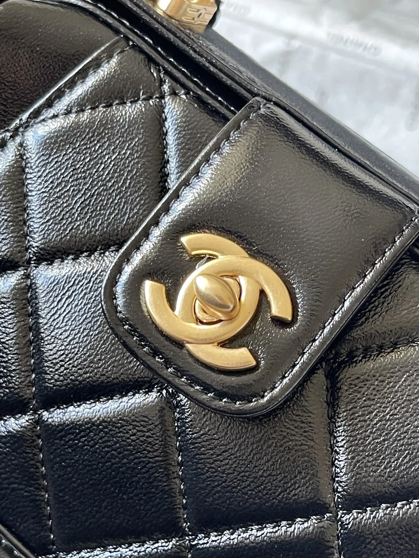 法国•高端定制品 Chane 鏈條包 精致鏈條款