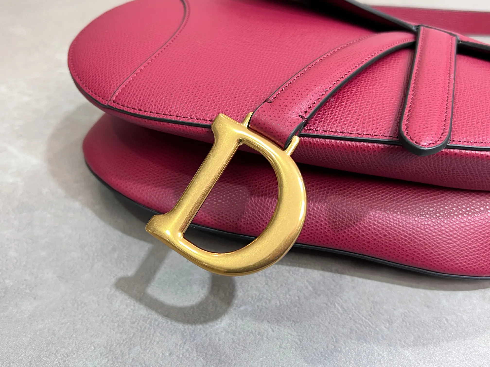 Dior Saddle 酒红马鞍包 肩带斜挎 斜挎包