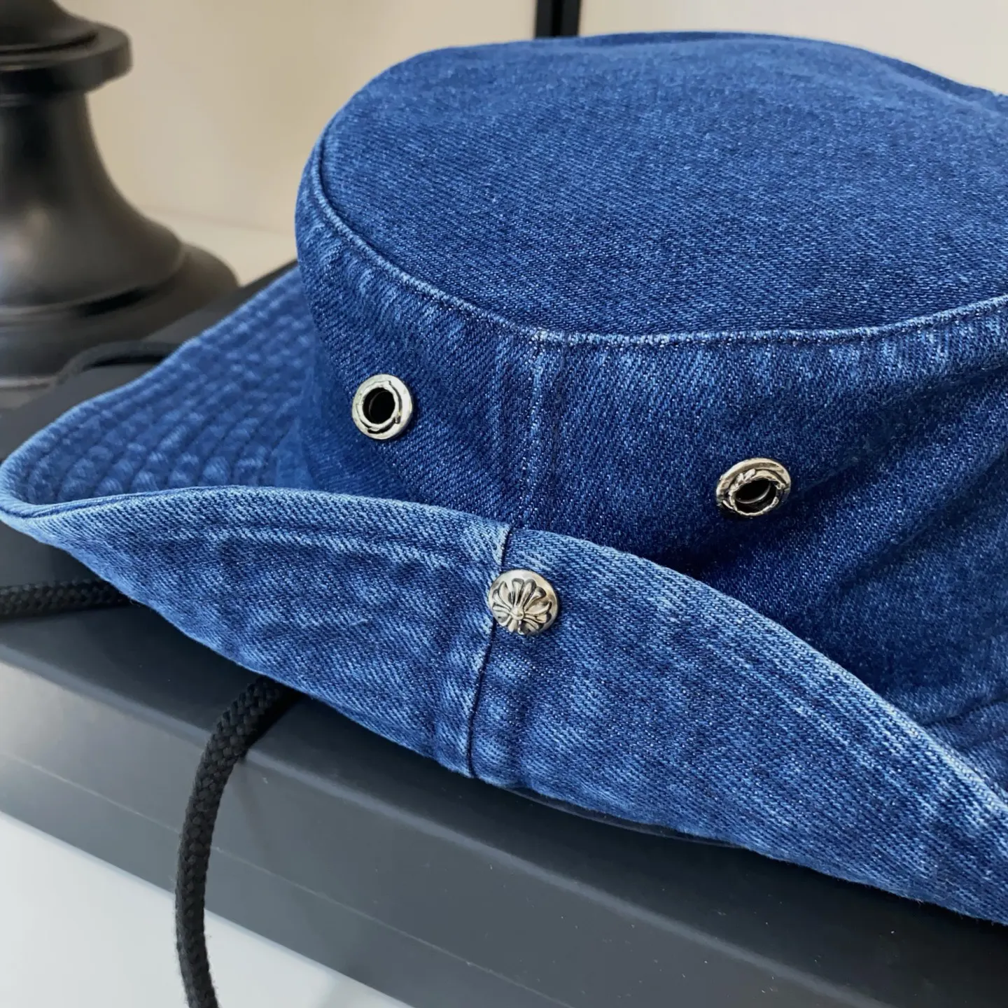 Fashion Item