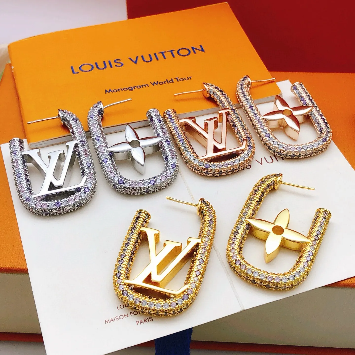 LV 玫瑰金 金色 耳钉 小巧点缀款