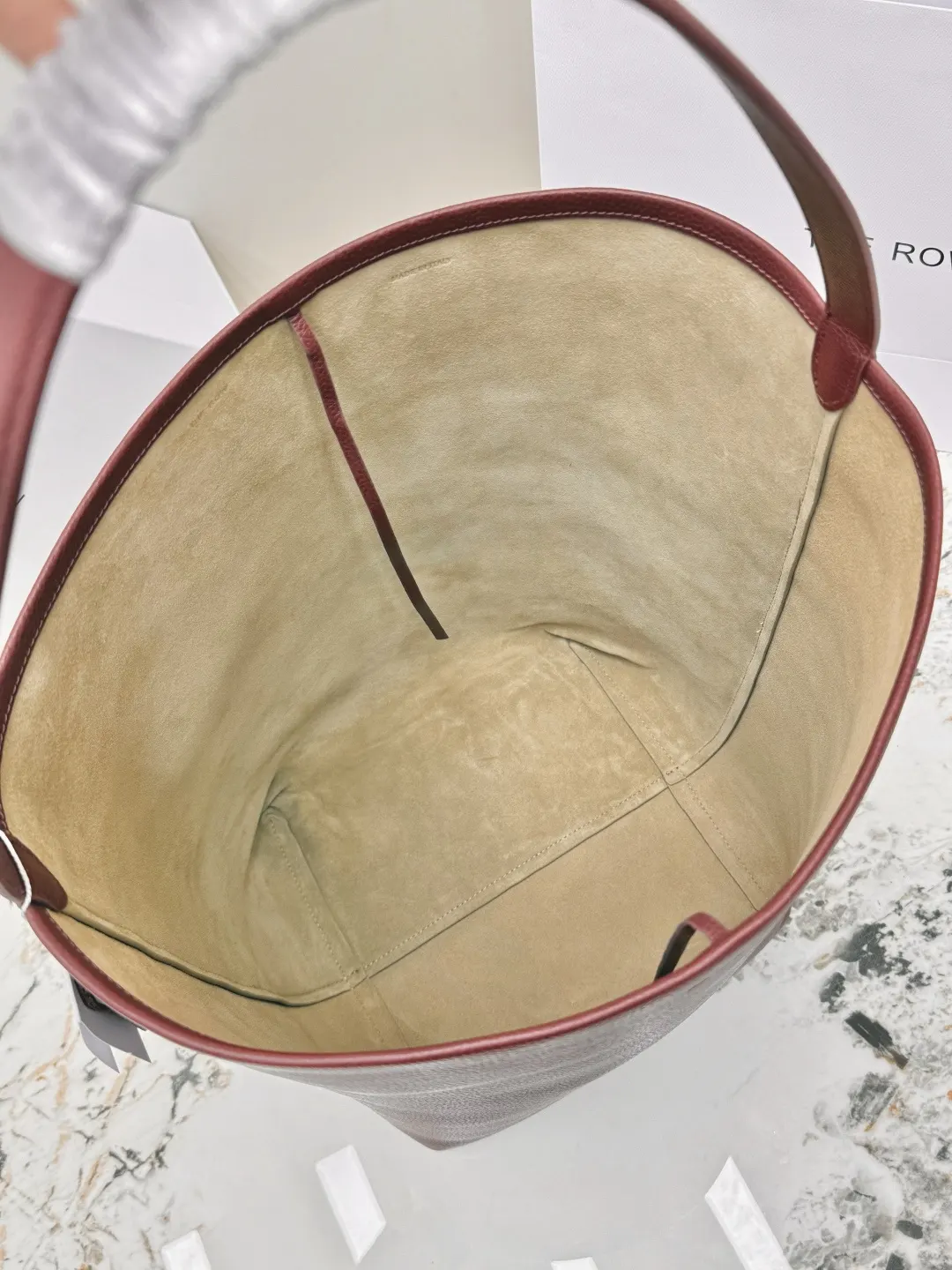 红色 小牛皮 托特包 大容量托特款