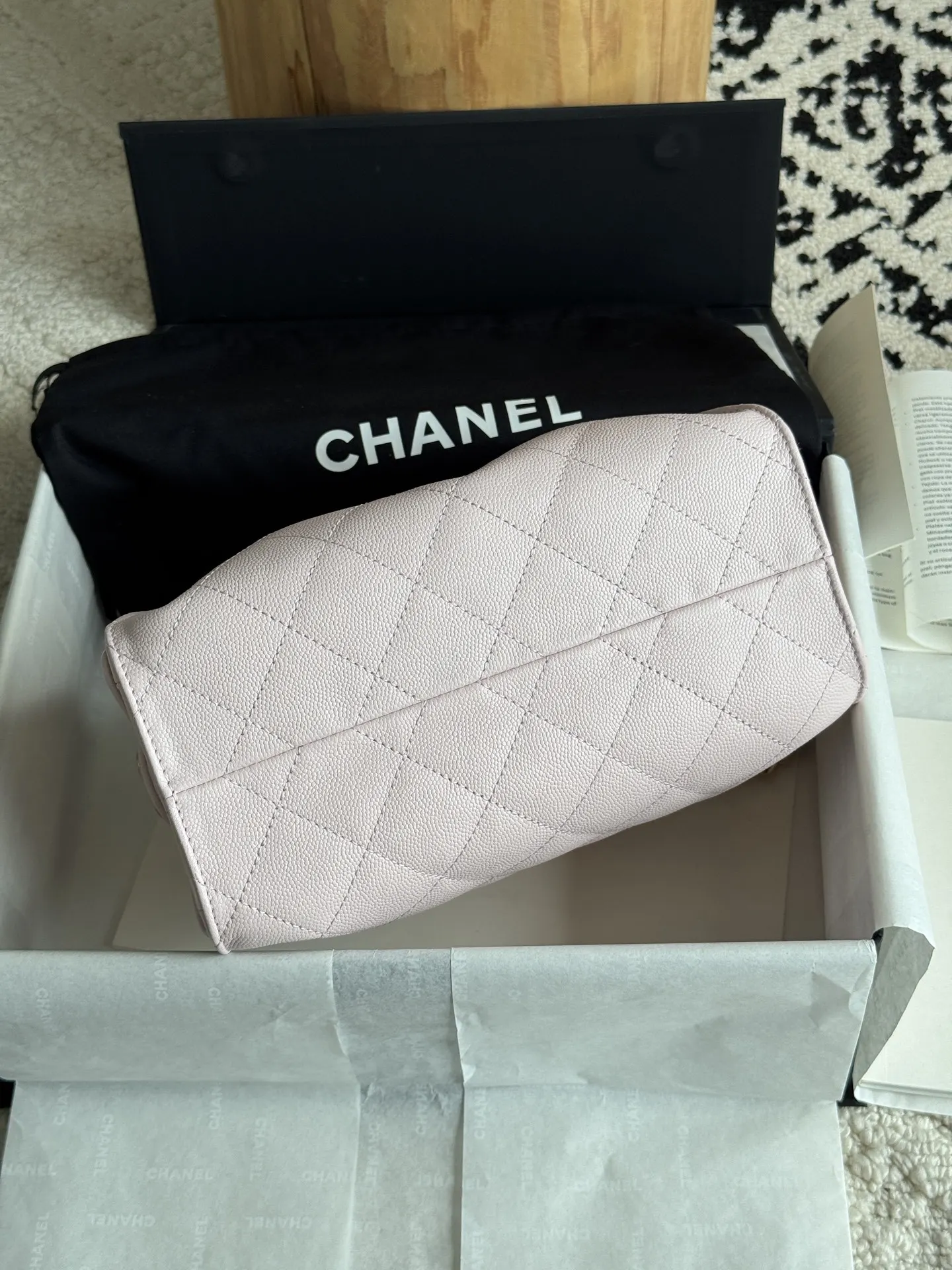 CHANEL 白色 粉色 小牛皮 腋下包 復古腋下背款