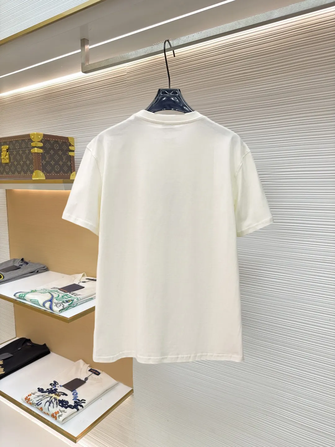 Burberry Embroidery Short Sleeve T-Shirt Casual Versatile Style Image 2 Burberry Embroidery Short Sleeve T-Shirt Casual Versatile Style Image 2
