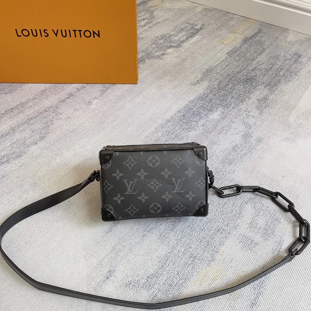 Chain Bag Leather